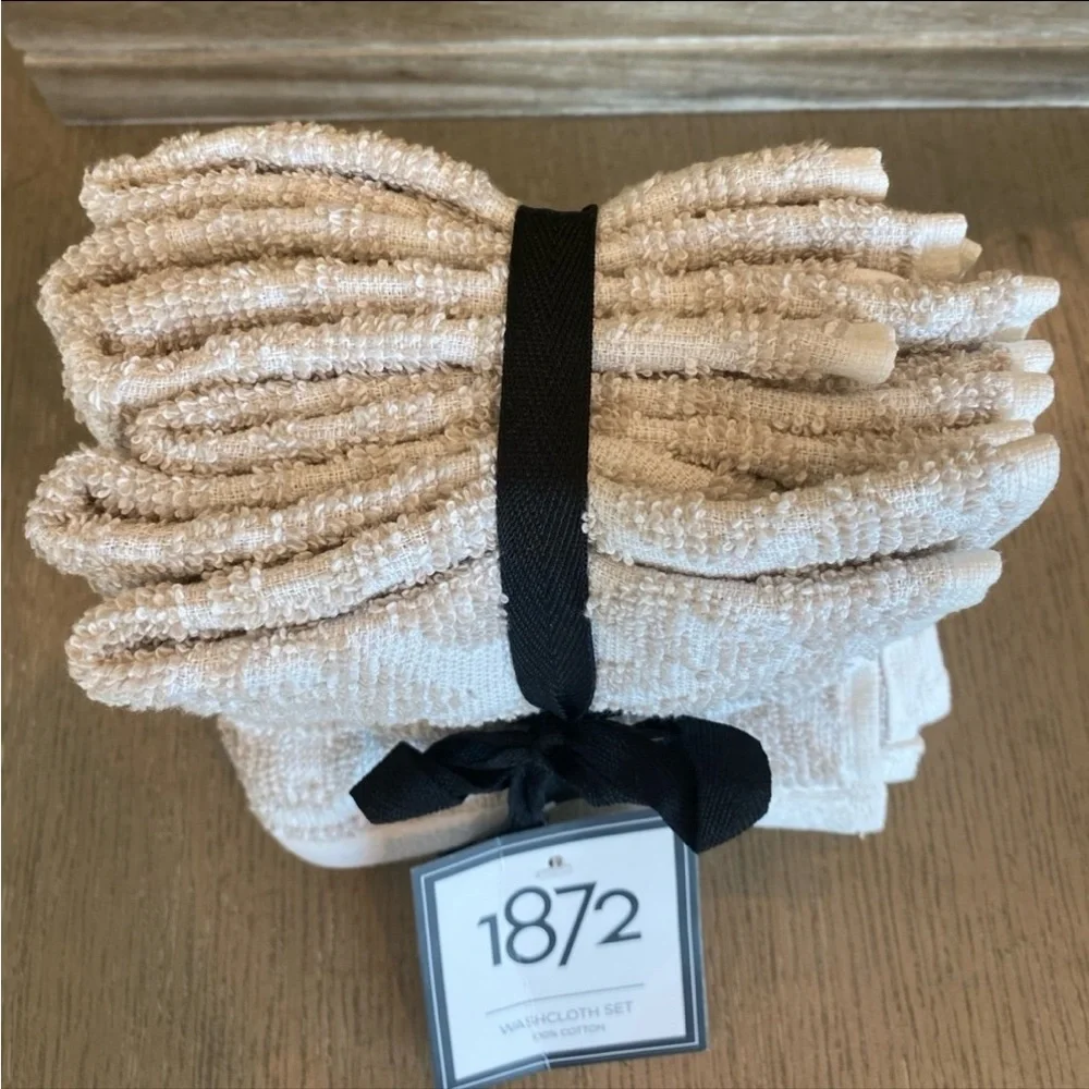New Set of 4– Wash towels